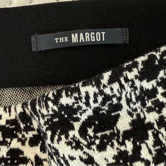 Maeve By Anthropologie The Margot Kick Flare Crop Pants Size Small - Picture 6 of 11